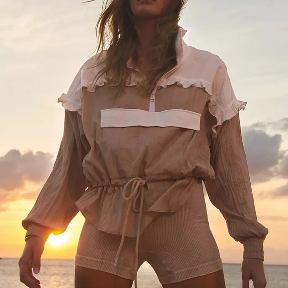 Free People Movement Women's Tan & White Lets Go Out Pullover Jacket Size Smal - Picture 2 of 13